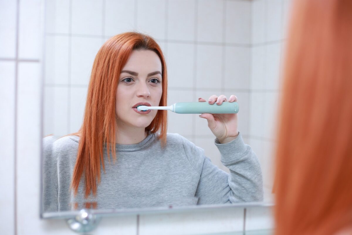 5_conseils_à_suivre_pour_stopper_les_saignements_de_gencives